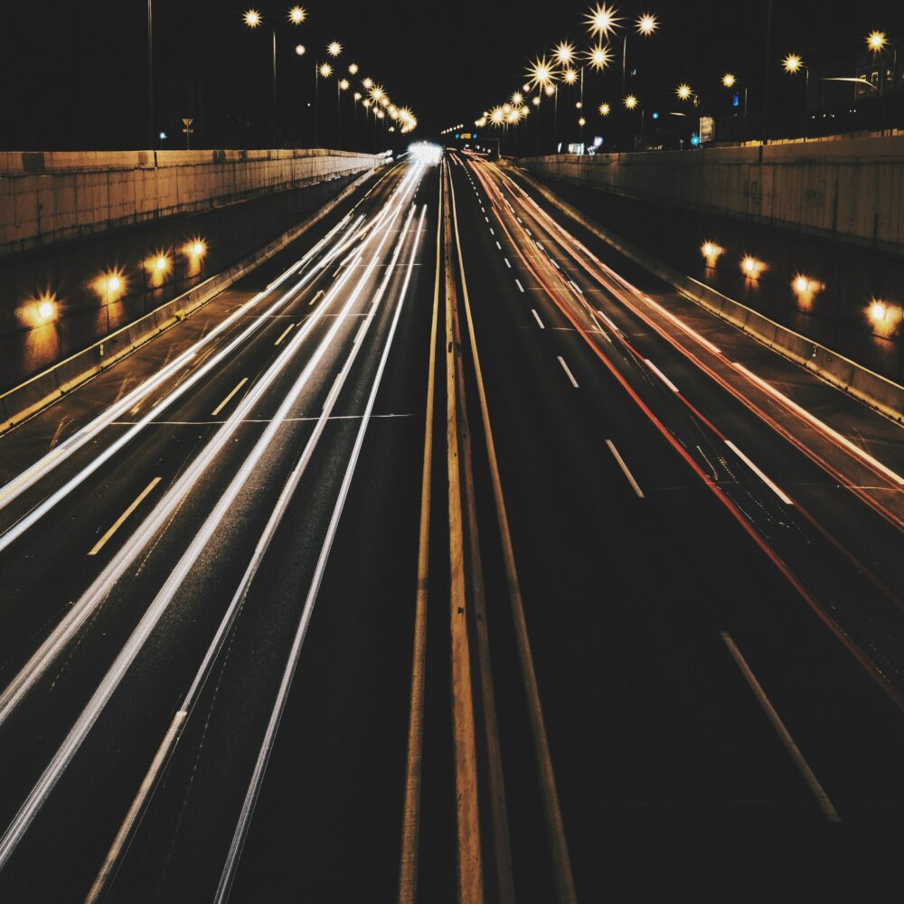 Dynamic Forecasting for Buyers: Resolving Supply Chain Issues Proactively Dynamic Forecasting for Buyers: Resolving Supply Chain Issues Proactively